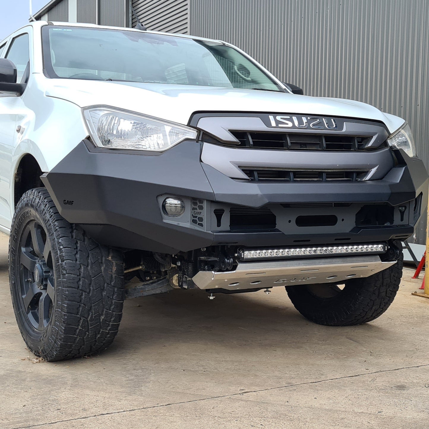 Isuzu DMAX 2021+ G6 Steel Bumper/ Bull Bar ON SALE