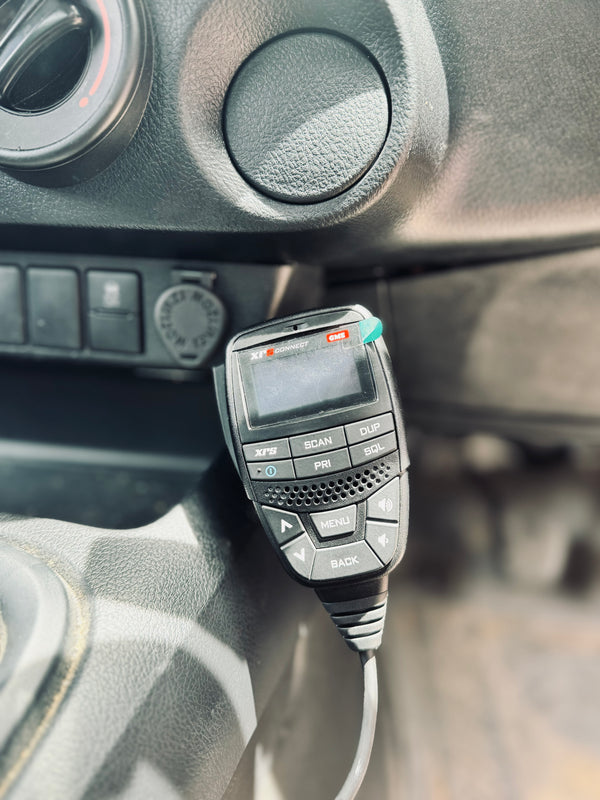 Toyota Hilux N80 2015- Current UHF Handpiece Mount 234-HP