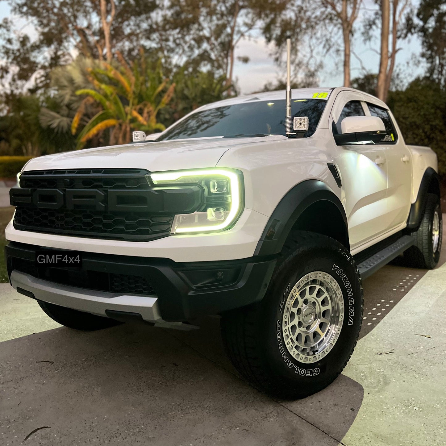 Ford Ranger, Raptor & Everest RA 2022+ Bonnet LED Brackets (TALL) LB-057-T (PAIR)