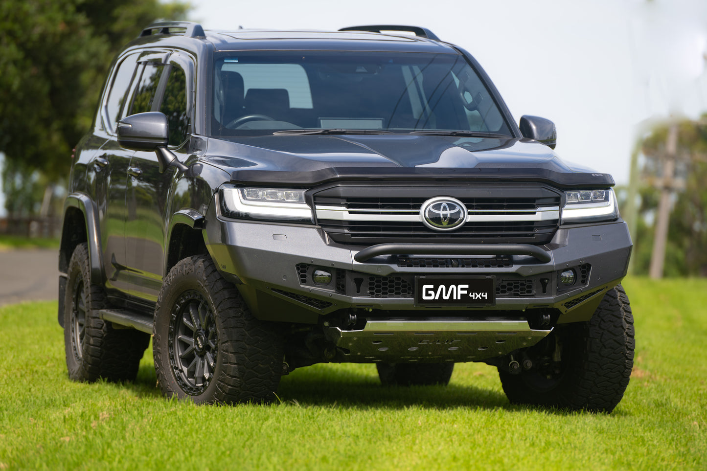 Toyota Landcruiser LC300 2022+ G6 Steel Bumper/ Bull Bar
