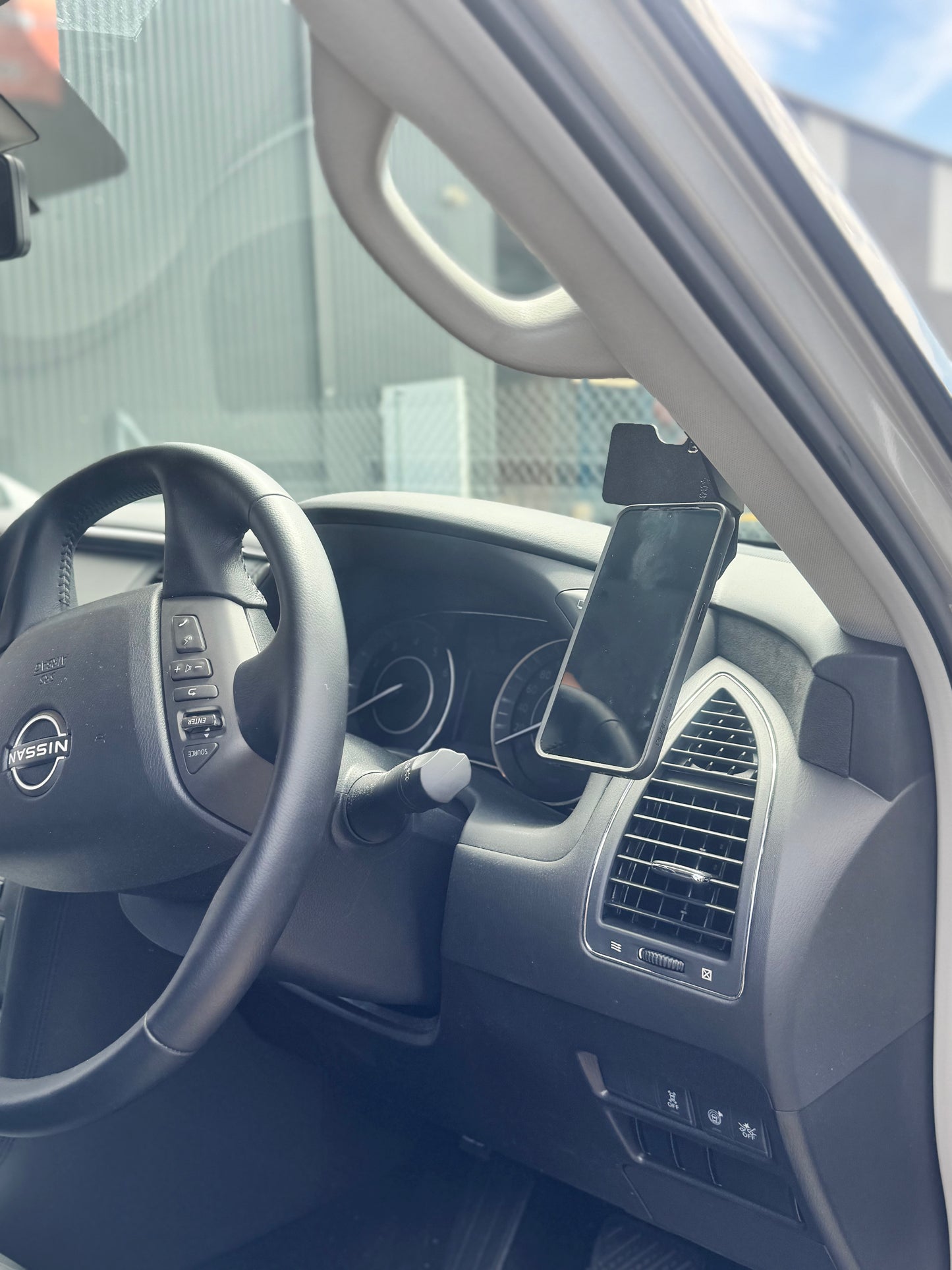 Nissan Patrol Y62 Series 5 2020-2025 Phone Holder 4002-PH-S