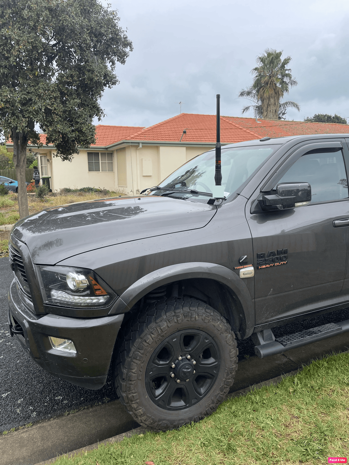 Dodge RAM 2500 (4th Gen) Bonnet Aerial UHF Bracket BB-042