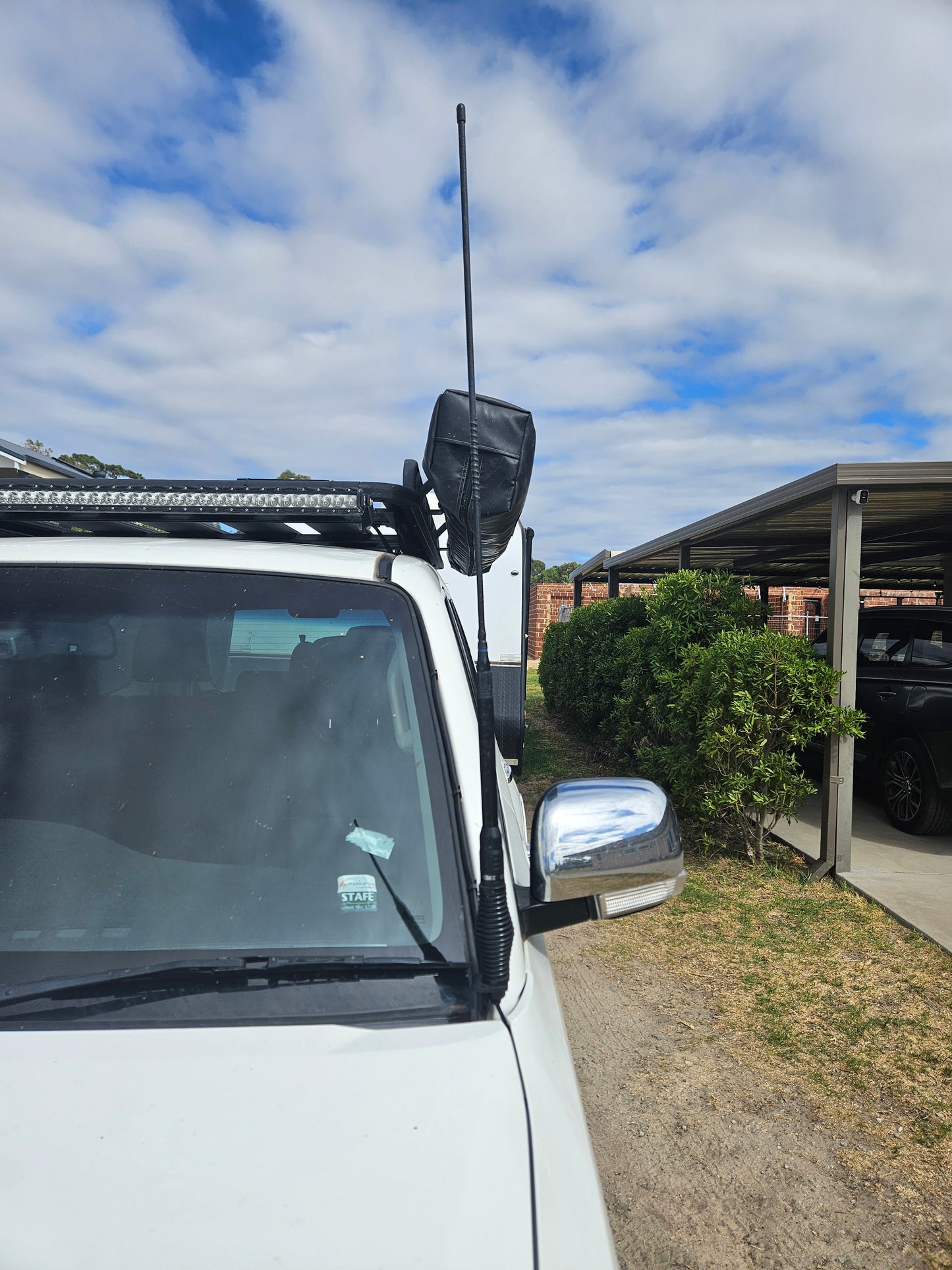 Mitsubishi Pajero GEN4 2006+ Bonnet Aerial UHF Antenna Bracket 131-BB