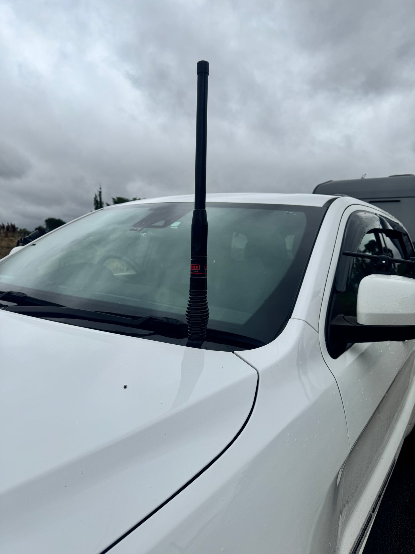 Jeep Grand Cherokee 2011-2020 Bonnet Aerial UHF Antenna Bracket BB-136