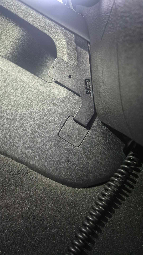 Dodge RAM 1500 DT (fifth gen) 2019+ UHF Hand Piece Holder 209-HP