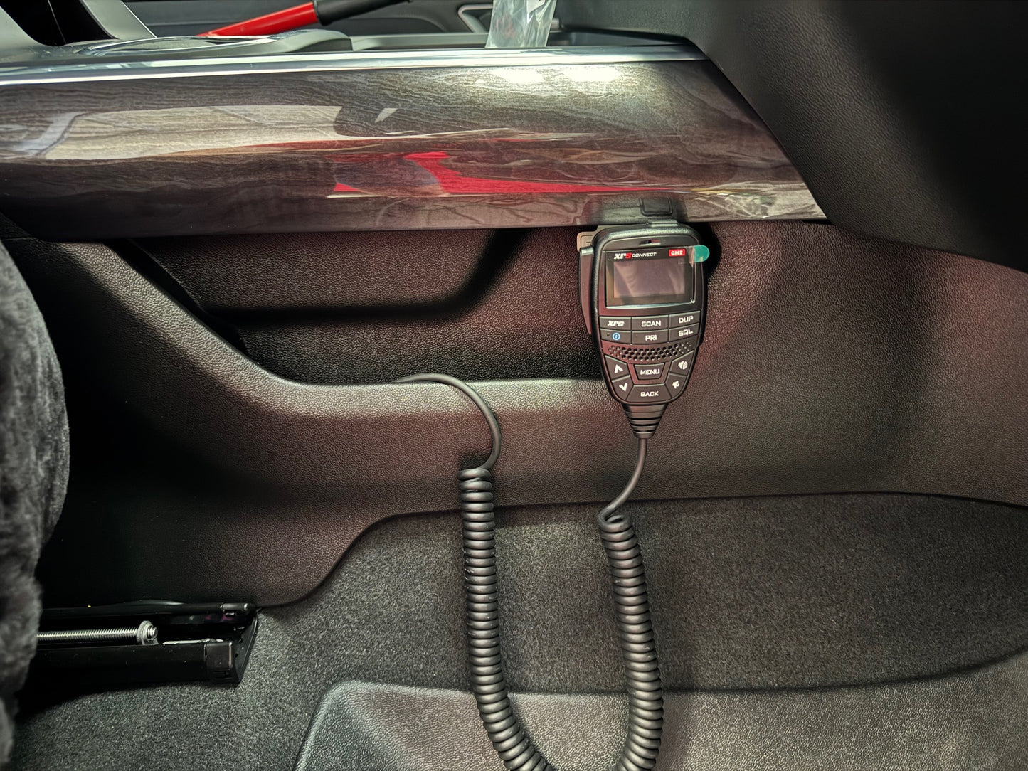 2024+ Chevrolet Silverado 2500 UHF Handpiece Mount 167-HP